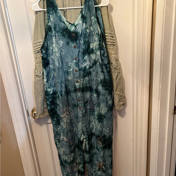 Green Tie-Dye‎ Sleeveless Jumpsuit Capri - Picture 1 of 3